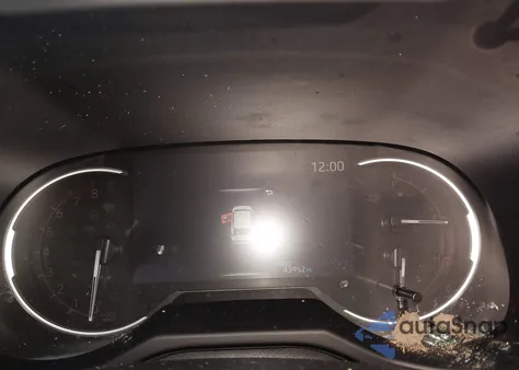 2024 Toyota Rav4 Xle Premium from USA, damaged, VIN 2T3A1RFV4RC418449